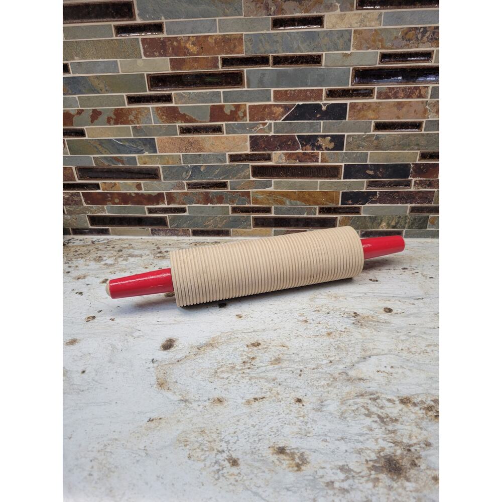 Vintage Wooden Rolling Pin, Red Handled Grooved, Lefse Flatbread Pastry, 16-1/2"
